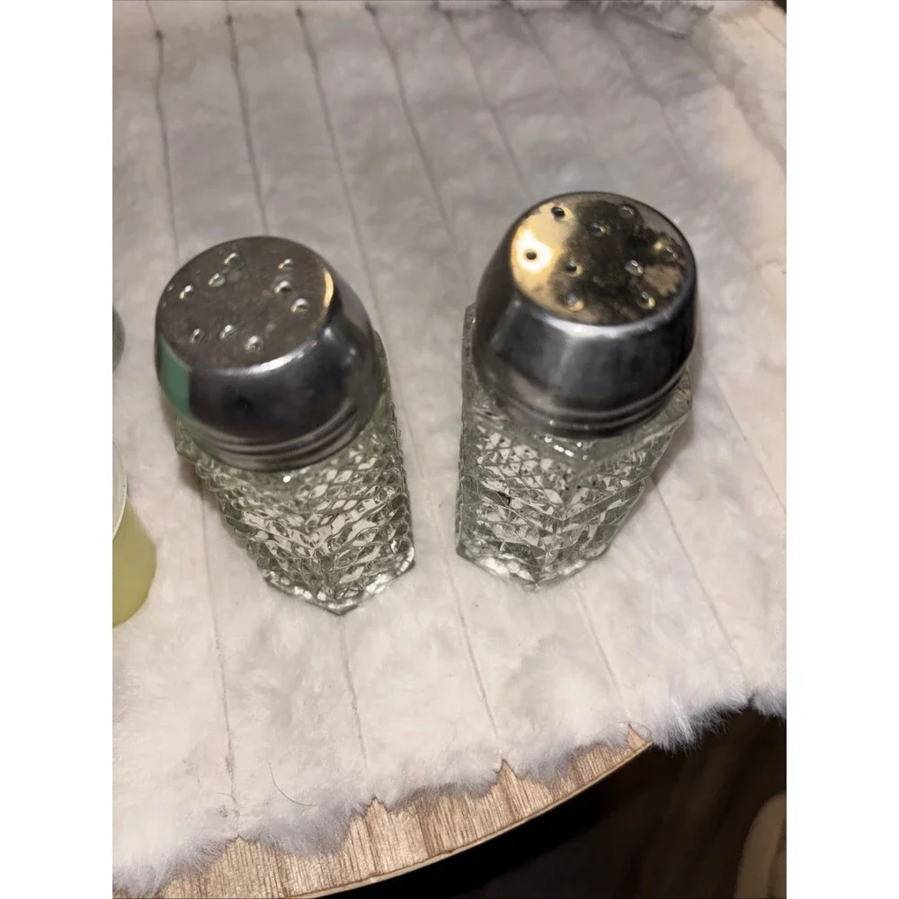 Vintage salt & pepper Shaker Lot Anchor Hocking Wexford, Daniell's, Tupperware
